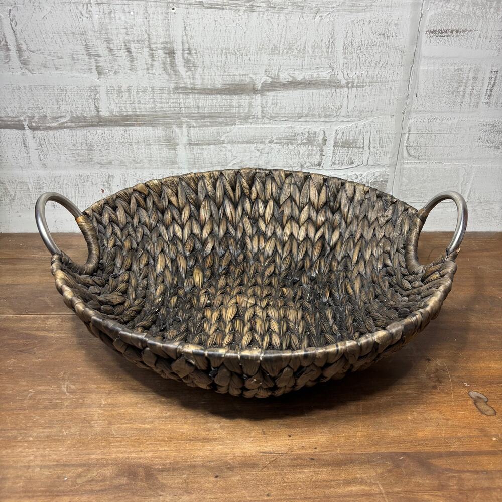 Circular Woven Seagrass Two Handle Tray